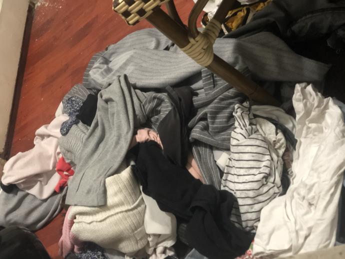 Annem yıkadığım eşyaları odama fırlatıp gitti, size yapılsa ne hissederdiniz?