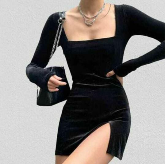 Kızlaar çok tatlı bi elbise değil miii?