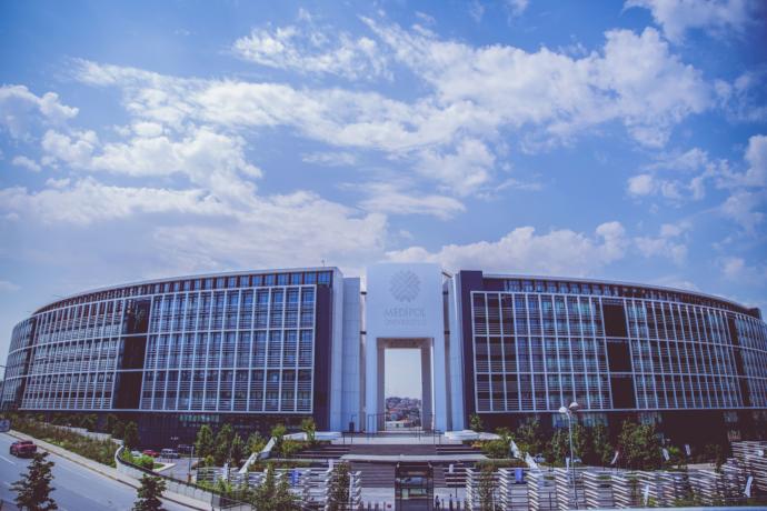 Medipol Üniversitesi Nasıl Bir Okul İyi mi?