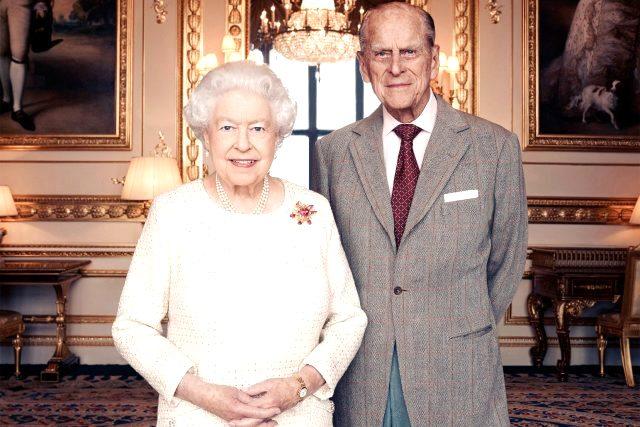 Buckingham Sarayı Prens Philipin yaşamını yitirdiğini açıkladı. Siz de üzüldünüz mü?