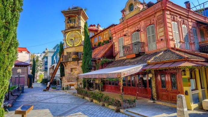 Gürcistanda çalışmak için ne yapmalı?