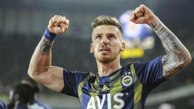 Fenerbahçe'nin hangi oyuncusu daha yakışıklı?