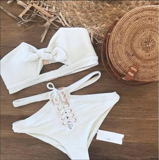 Plajda hangi renk bikini seviyorsunuz?