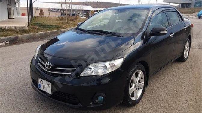 Corolla Terra mı yoksa Corolla Elegant mı alınır?