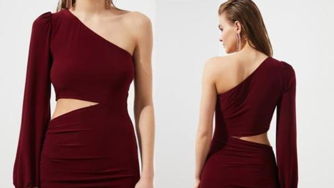 Erkek arkadaşım bize geliyor, bu elbise üstüne nasıl saç modeli gider?
