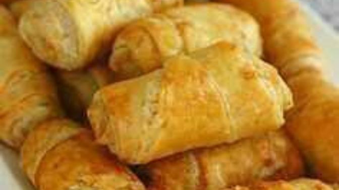 Börek yaparken kullandığınız özel bi sos var mı?