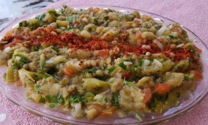 Patlıcan sever misiniz? Seviyorsanız en beğendiğiniz patlıcan yemeği nedir?