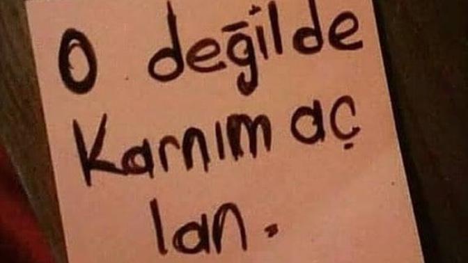 Her şeyi boşverin de gece gece acıkan yok mu?