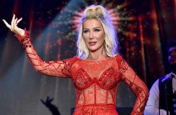 Seda Sayan: Fakir ve güzel doğmak avantajlı demiş! Parasız güzellik olur mu?