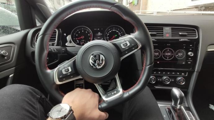 Mini Cooper mi alsam yoksa Golf mu? Hangisi daha kullanışlı ve avantajlı?