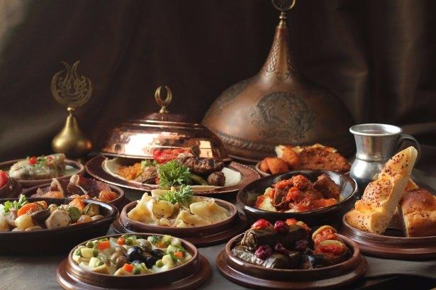 İftar sofrasında kaç çeşit yemek olmalı?