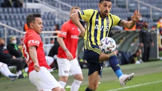 Fenerbahçe 3 Gaziantep 1... Fenerbahçe ikincilik için avantajını sürdürdü! Maçı nasıl buldunuz?