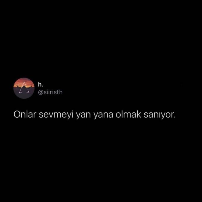 Sanal ilişki bir bana mı saçma geliyor?