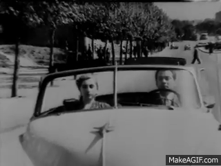 Nostaljik bir araba görünce aklınıza ilk hangi şarkı geliyor?