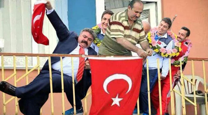 NASA'nın yarışmasında Van Gölü fotoğrafı birinci seçildi! Bayrakları astınız mı?