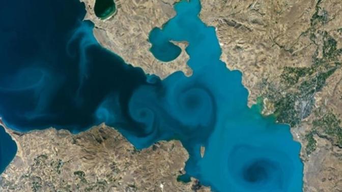 NASA'nın yarışmasında Van Gölü fotoğrafı birinci seçildi! Bayrakları astınız mı?