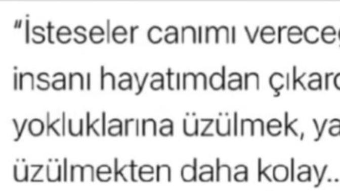 Bazılarının yaptıklarına mı yokluklarına mı üzülmek daha kolay?