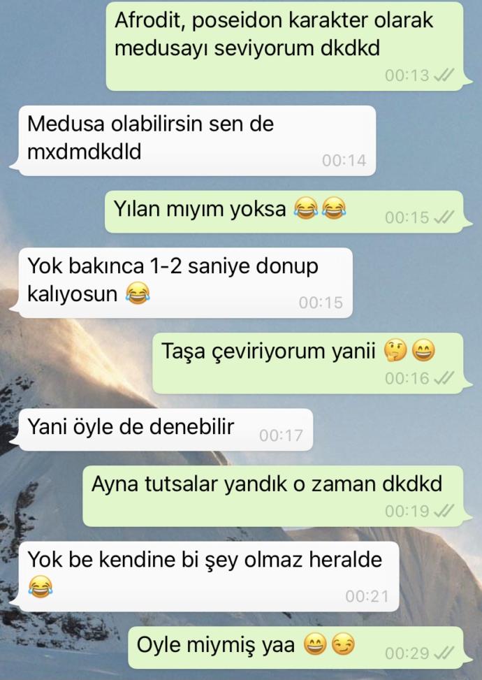 İlişkisi biteli 1 ay olmuş birisi ile flört eder miydiniz?