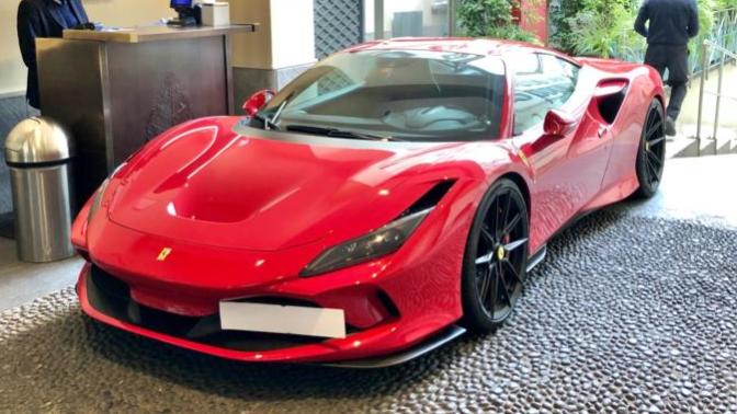 Ferrari F8 vs 812 ?