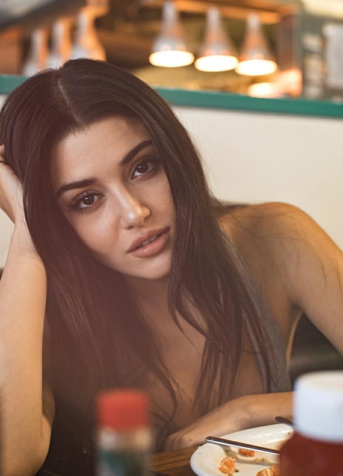 Hande Erçelin Barbara Palvinden daha çok hayran kitlesine sahip olması?