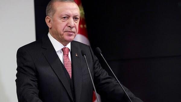 Kuaförlerin Kapanmayıp Güzellik Merkezlerinin Kapanması Hakkında Ne Düşünüyorsunuz?