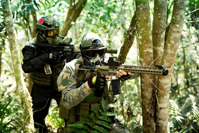Kocam airsoft oyuncusu?