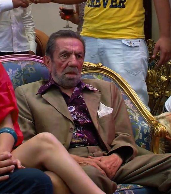 Erkeklerin kafasında film repliği ve komik videolardan oluşan ayrı bir bölüm mü var?