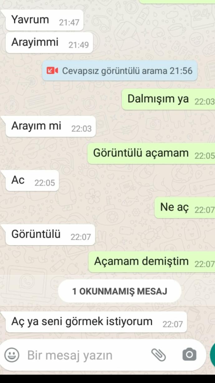 Bu ısrarı normal mi önceden arkadaşça konuştuğum biriydi tekrar yazmış, uyuyorum dedim ustlerde hala aç diyor kıt mı bu?