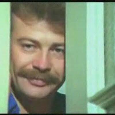 Amca baba yarısı mıdır?