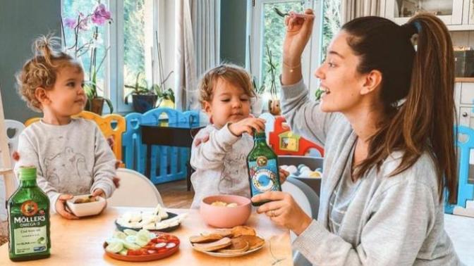 Pelin Akil oruç linci yedi! Siz oruç tutmayanlara yapılan linç girişimleri hakkında ne düşünüyorsunuz?