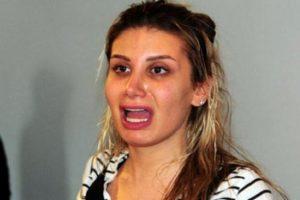 İrem Derici “Güzeliz de ne oluyor, evdeki diş fırçası sayısı bir” dedi! Güzellik mutluluk getirir mi?