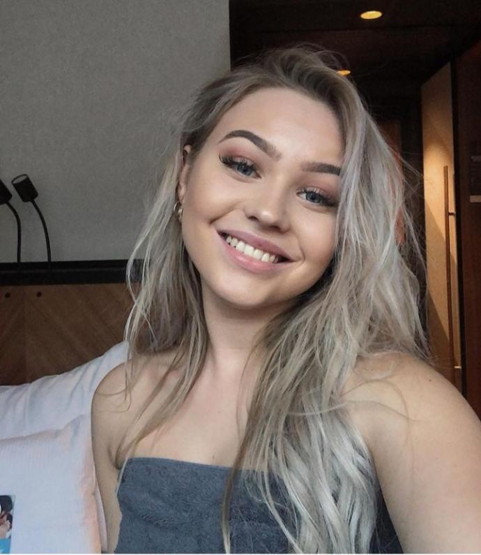Dünyanın tatlılık yükünü bu kız tek başına üstleniyor olabilir mi 😍 ?