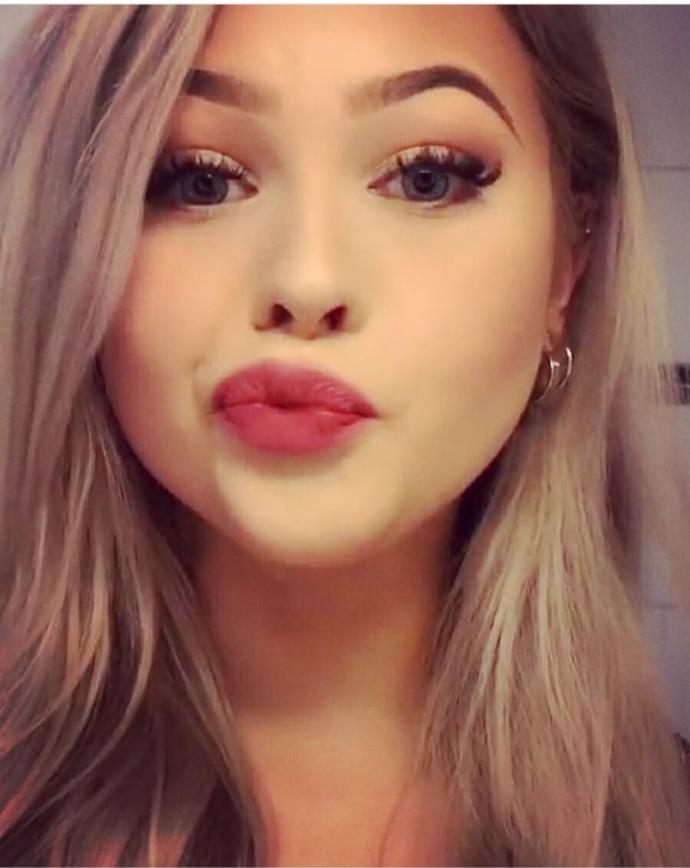Dünyanın tatlılık yükünü bu kız tek başına üstleniyor olabilir mi 😍 ?