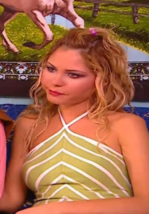 Dünyanın tatlılık yükünü bu kız tek başına üstleniyor olabilir mi 😍 ?
