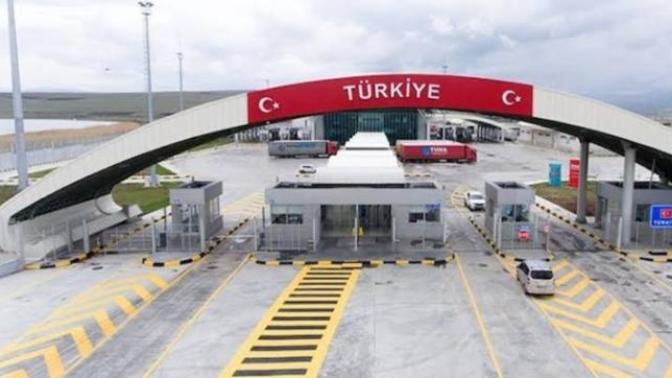Niye ülkemizin gençleri yurt dışına gitmeyi düşünüyor?