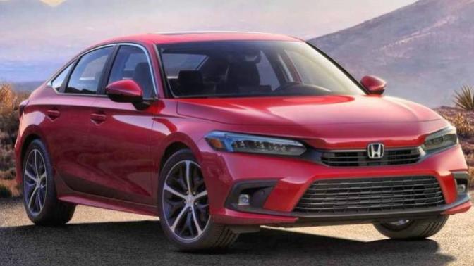 Sizce yeni Honda Civic'in ön ve yandan tasarımı nasıl duruyor?