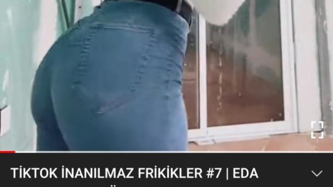 Sizce bu kızın kalçaları nasıl?