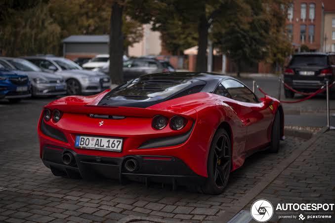 Ferrari F8 Tributo