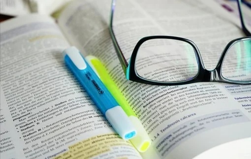 Fosforlu ve renkli keçeli kalemin gücü