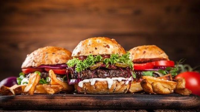 Hangi hamburgeri daha çok seviyorsunuz?