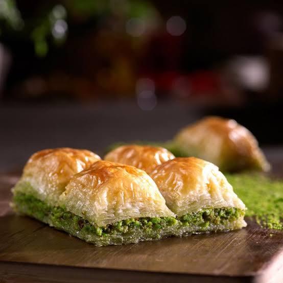 Bir oturuşta kaç dilim baklava yiyebilirsiniz?