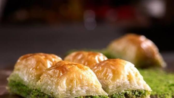 Bir oturuşta kaç dilim baklava yiyebilirsiniz?