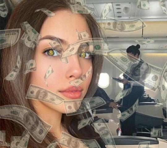 Bu kız bana aşık mı?