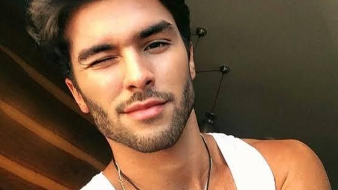 Böyle bir erkek 2 3 sene gibi uzun bir süre sevgilisi olmadan durur mu sizce?