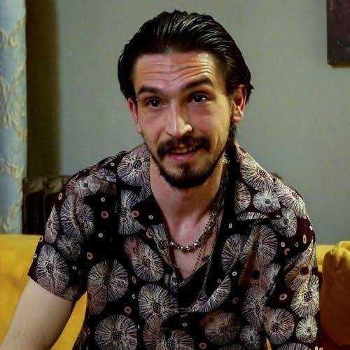 Çukur dizisi oyuncularından sizce hangisi daha yakışıklı?