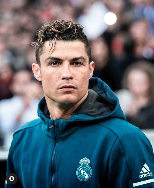 Cristiano Ronaldo çekici/yakışıklı mı?