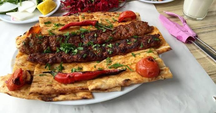 Çok sevdiğiniz birine başka şehirde olmasına rağmen yemeksepeti üzerinden yemek ısmarladınız mı?