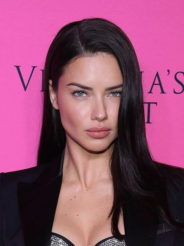 Barbara Palvin'den daha güze bir kadın gördün mü?
