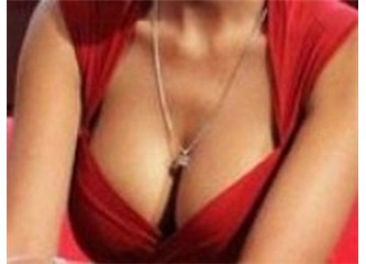 Göğüs dekoltesi nasıl bir vücutta daha iyi görünür?