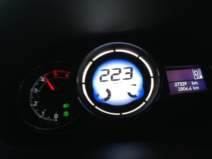 Renault ve Dacia marka araçlarda yeni otomobiller 180 km/s hızı aşamayacak! En fazla yaptığınız hız neydi?